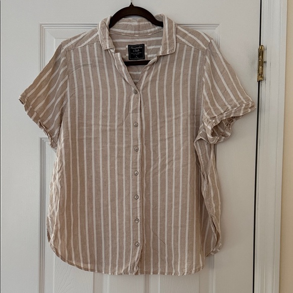 Abercrombie & Fitch Tops - Abercrombie & Fitch Tan Striped Button Down Shirt